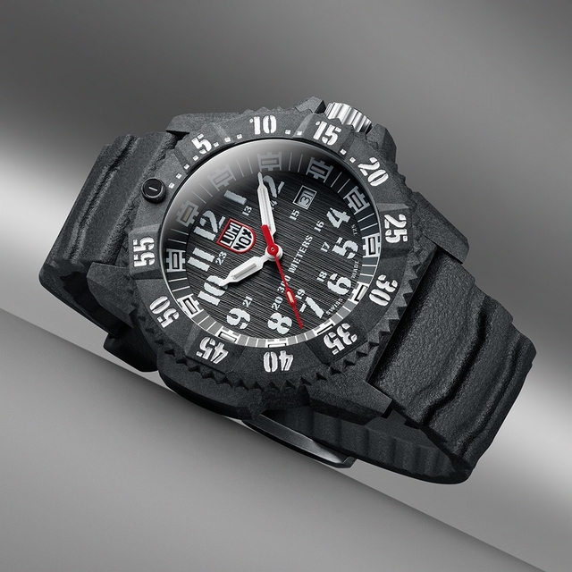 LUMINOX MASTERCARBON SEAL 3800limited