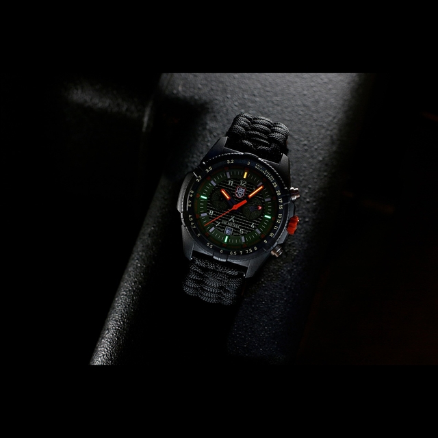 セコンド（Second） / Luminox ルミノックス 3797 BEAR GRYLLS